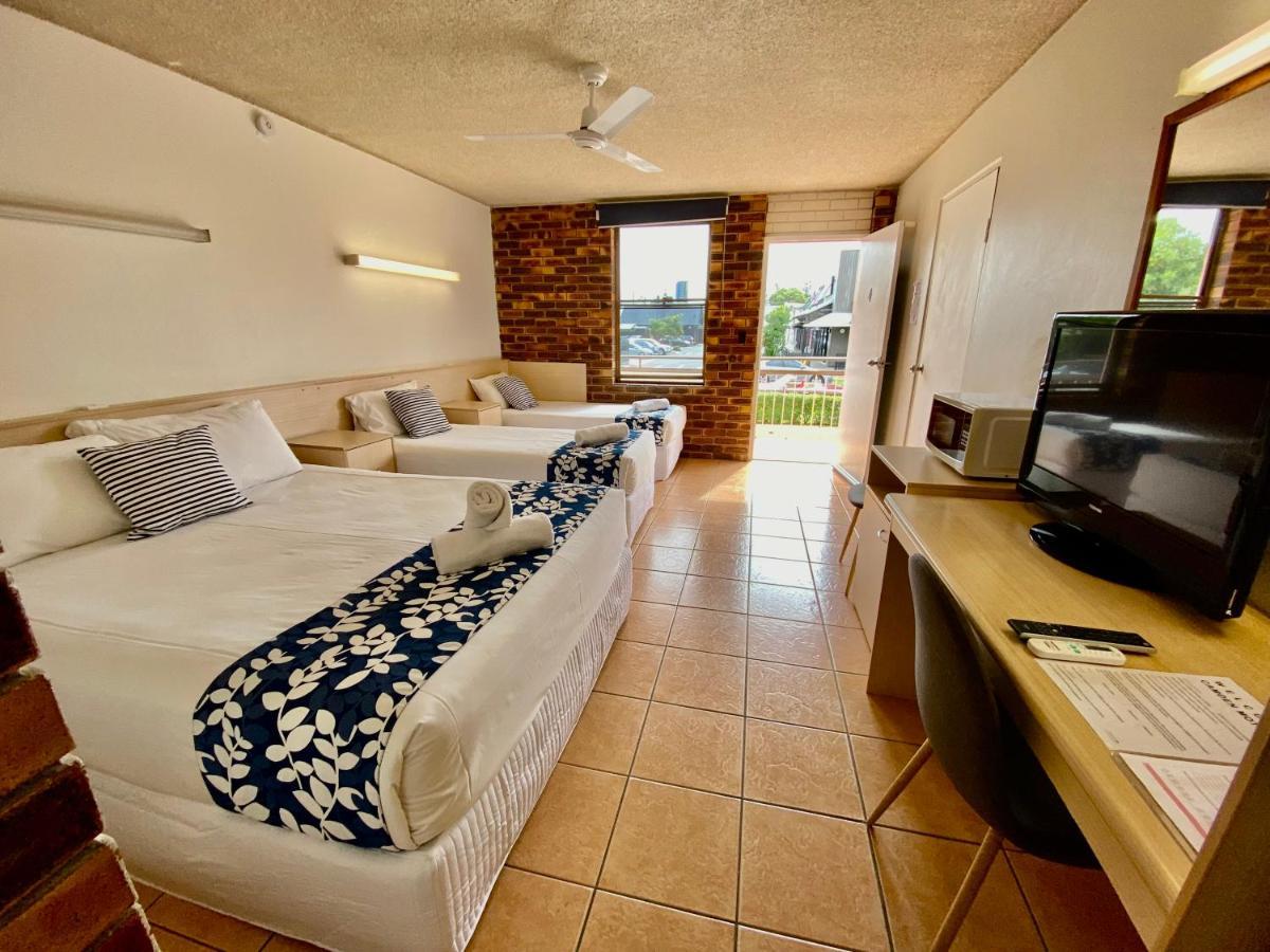 Camden Motor Inn Mermaid Beach Exterior photo