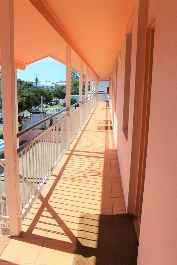 Camden Motor Inn Mermaid Beach Exterior photo