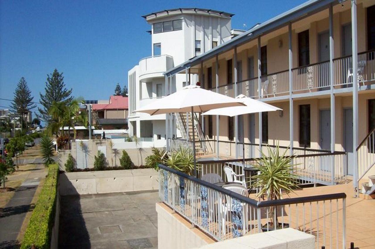Camden Motor Inn Mermaid Beach Exterior photo